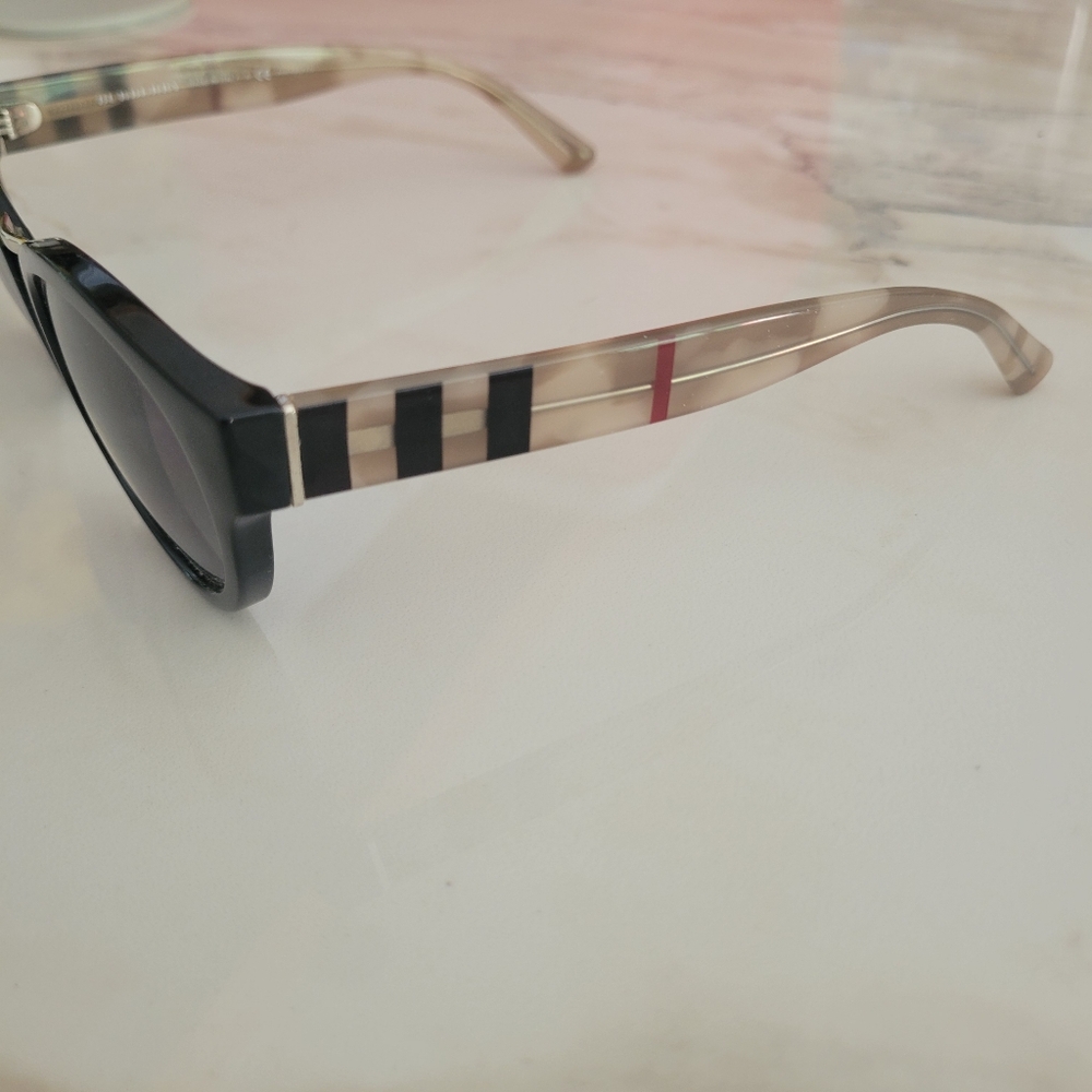 Burberry Black and Red Striped Glasses